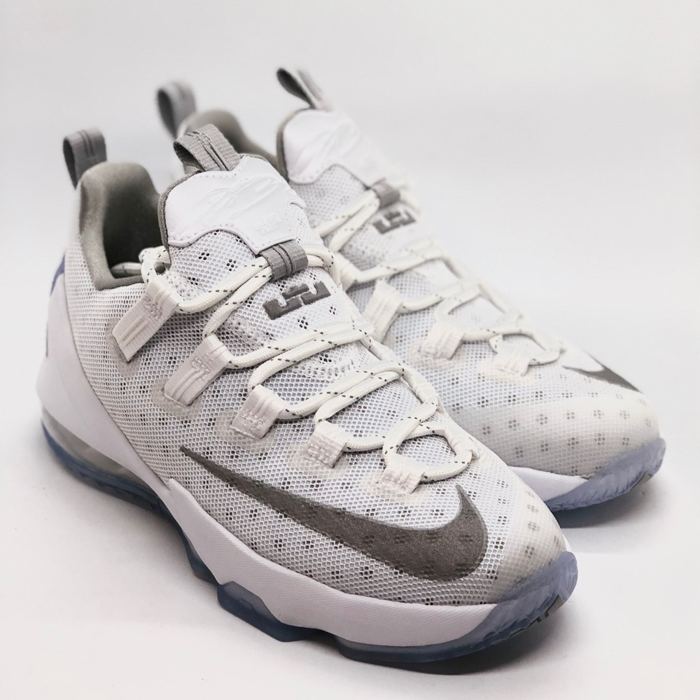 NIKE 🏀 Lebron XIII Low GS 834347 100 Youth Size